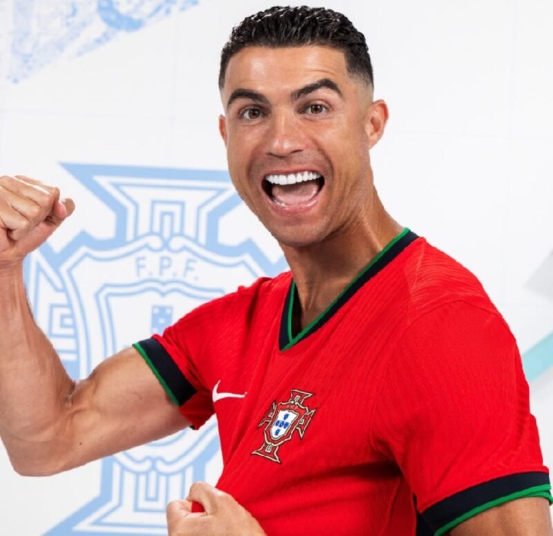 Cristiano Ronaldo pasang target tinggi untuk Portugal di Euro 2024: minimal sampai semi-final. (Instagram/@cristiano)