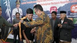 Bupati Sukabumi lepas 734 mahasiswa Unlip untuk KKN di tiga wilayah, dorong aktualisasi ilmu dan pemberdayaan desa. | Fb/Pemerintah Kabupaten Sukabumi