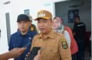 Wabup Sukabumi tinjau banjir dan aktivitas tambang di Desa Citarik. Fb/Pemerintah Kabupaten Sukabumi