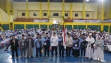 Ahmad Samsul Bahri lepas jemaah haji Kloter 56, tekankan niat lurus dan kesiapan fisik. | Fb/Pemerintah Kabupaten Sukabumi