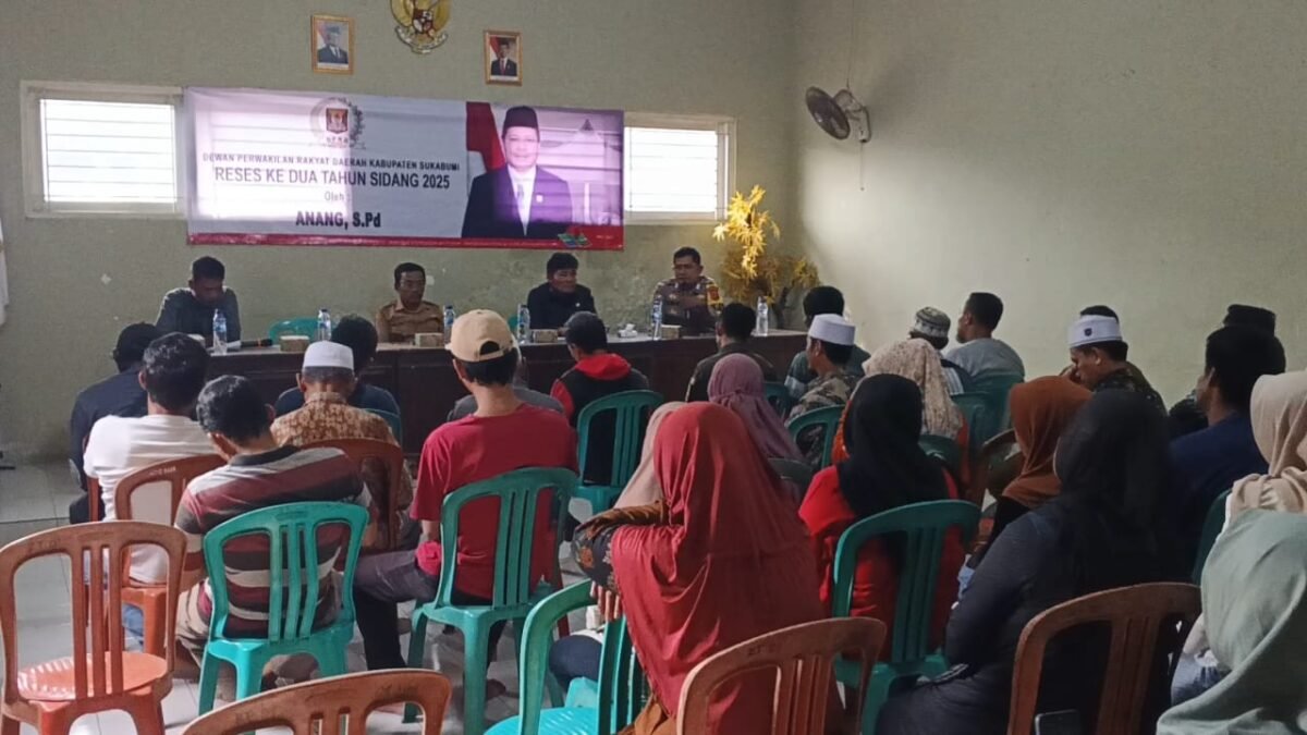 Anang Janur serap aspirasi warga soal jalan rusak dan ekonomi desa. | Istimewa