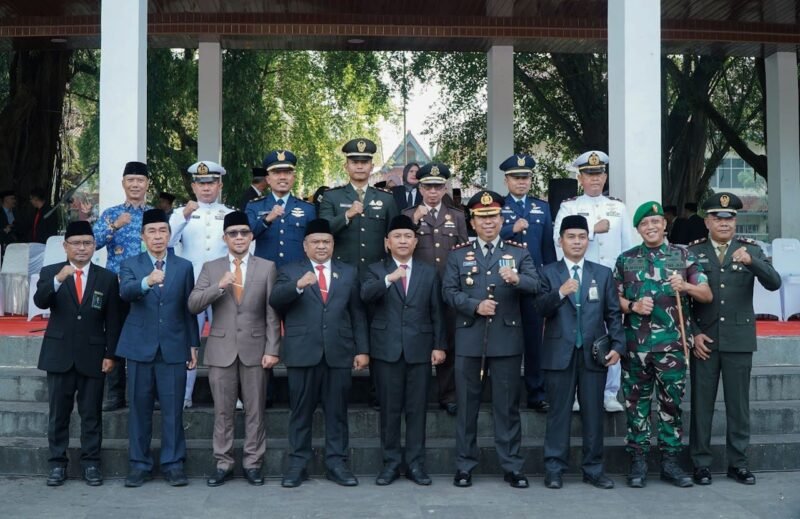 DPRD Sukabumi hadiri Upacara Pancasila 2025, suarakan semangat persatuan dan nasionalisme untuk kemajuan bangsa. | Humas DPRD