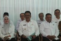 Ketua DPRD dan Bupati Sukabumi teken komitmen antikorupsi bersama KPK di Gedung Pakuan. | Istimewa