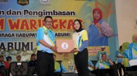 Bupati Sukabumi ikut senam bareng guru olahraga, dorong budaya hidup sehat sejak dini. | Fb/Pemerintah Kabupaten Sukabumi 