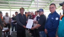 Bupati Sukabumi beri apresiasi hangat untuk para relawan bencana. | Fb/Pemerintah Kabupaten Sukabumi 