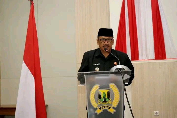 Bupati Sukabumi apresiasi pandangan fraksi DPRD dalam pembahasan APBD 2025 dan KUA-PPAS 2026. | Fb/Pemerintah Kabupaten Sukabumi