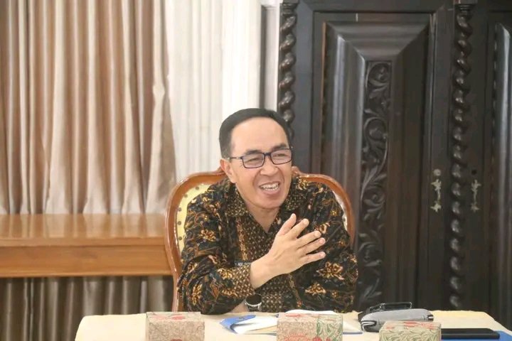 Sekda Sukabumi dukung penuh gelaran kompetisi robotik nasional oleh Sukarobot Academy. | Fb/Pemerintah Kabupaten Sukabumi
