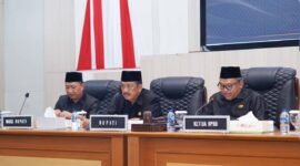 DPRD Sukabumi gelar rapat paripurna ke-30, bahas APBD Perubahan 2025 dan KUA-PPAS 2026 bersama Bupati.