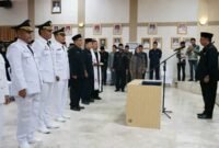 Bupati Sukabumi lantik 293 ASN dalam rotasi dan promosi jabatan demi memperkuat kinerja birokrasi daerah. | FB/Pemerintah Kabupaten Sukabumi 