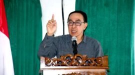 Sekda Sukabumi tekankan disiplin dan SOP dalam pelatihan keamanan pangan SPPG. | FB/Pemerintah Kabupaten Sukabumi 