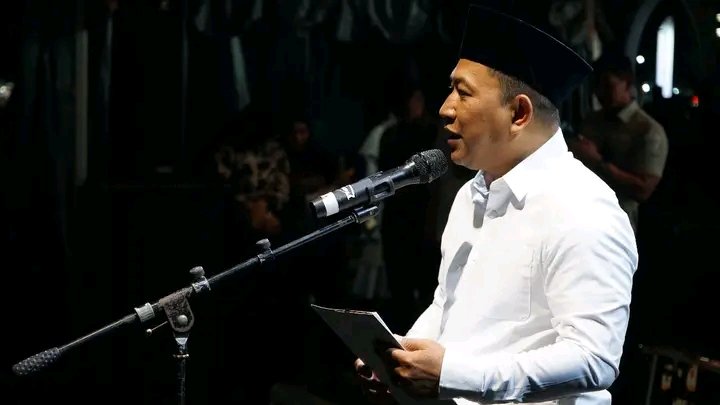 Wabup Sukabumi ajak santri jadi pelopor perubahan dan penjaga nilai kebangsaan. | FB/Pemerintah Kabupaten Sukabumi 