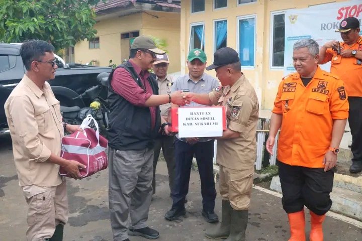 Bupati pastikan penanganan banjir Cisolok berlangsung cepat dan terkoordinasi. | FB/Pemerintah Kabupaten Sukabumi