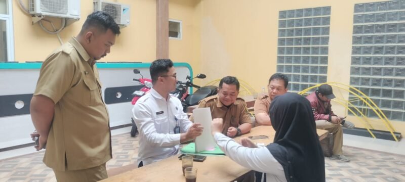 Seluruh ASN Dinas PU Sukabumi dinyatakan negatif narkoba usai tes urine BNNK, bentuk komitmen wujudkan instansi bersih dan sehat.