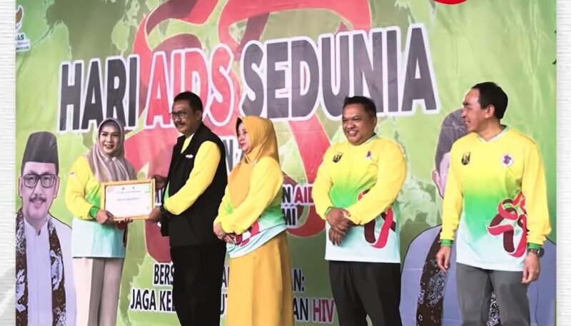 Peringatan Hari AIDS Sedunia 2025 di Sukabumi perkuat kolaborasi lintas sektor.