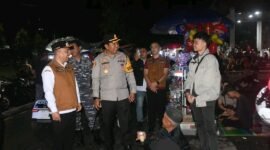 Wabup Sukabumi pantau malam tahun baru, apresiasi sinergi lintas sektor. | Fb/Pemerintah Kabupaten Sukabumi 