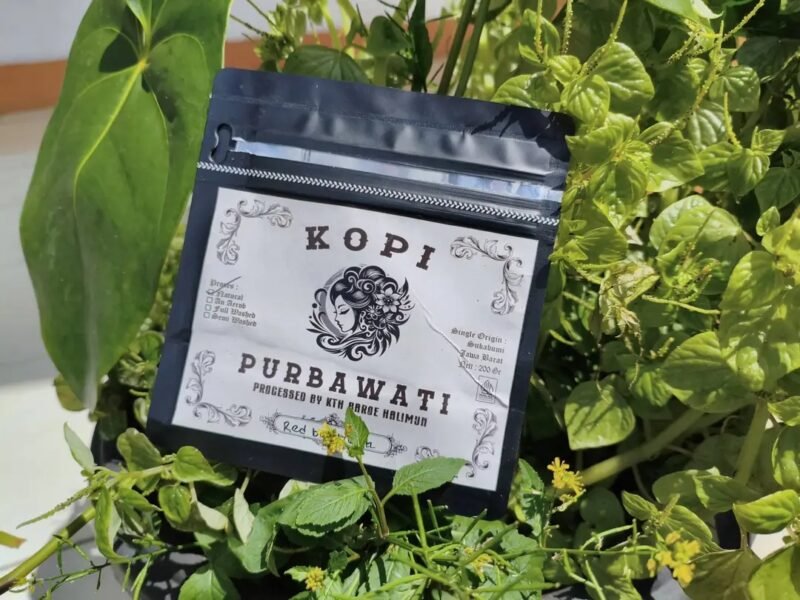 Desa Perbawati kembangkan Kopi Purbawati berbasis petani lokal. Fb/Pemerintah Kabupaten Sukabumi 