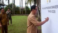 Produksi padi dan jagung Sukabumi melampaui target, varietas lokal padi terbanyak nasional. FB/Pemerintah Kabupaten Sukabumi 