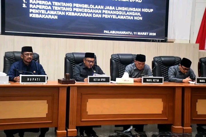 DPRD Kabupaten Sukabumi sahkan dua Raperda tentang lingkungan hidup dan penanggulangan kebakaran. (FB/Pemerintah Kabupaten Sukabumi)