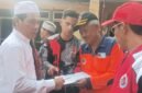 Junajah Jajah Nurdiansyah salurkan bantuan bagi korban pergerakan tanah di Bantargadung.