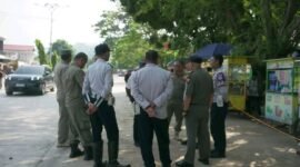 Satpol PP dan Dishub tertibkan parkir liar di depan RSUD Palabuhanratu. (fb/Pemerintah Kabupaten Sukabumi)