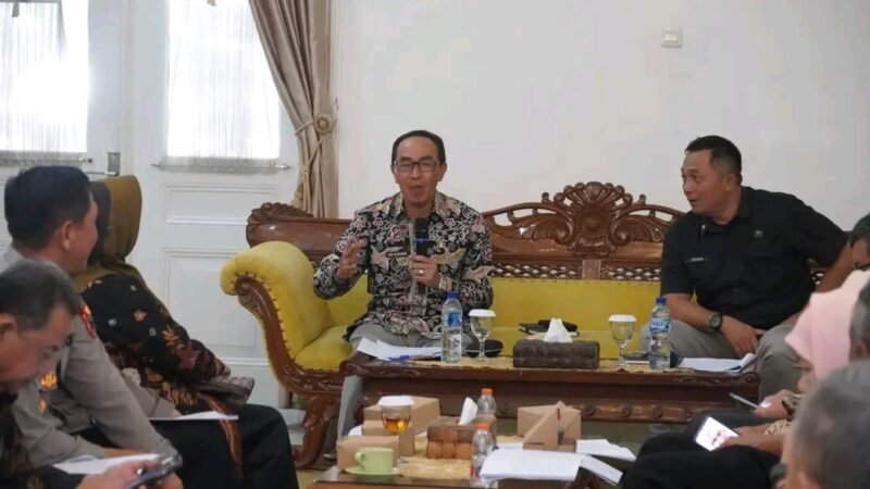 Pemkab Sukabumi bentuk Pokja BSAN untuk ciptakan sekolah aman dan bebas kekerasan. (fb/Pemerintah Kabupaten Sukabumi)