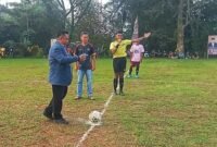 Budi Azhar Mutawali resmi membuka Open Turnamen Pemuda Pakidulan Cup 2026 di Kecamatan Sagaranten.