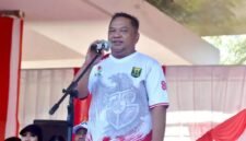 Ratusan warga semarakkan senam bersama KORMI di Palabuhanratu. Ketua DPRD Sukabumi dorong olahraga menjadi gaya hidup. 
