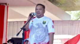 Ratusan warga semarakkan senam bersama KORMI di Palabuhanratu. Ketua DPRD Sukabumi dorong olahraga menjadi gaya hidup. 
